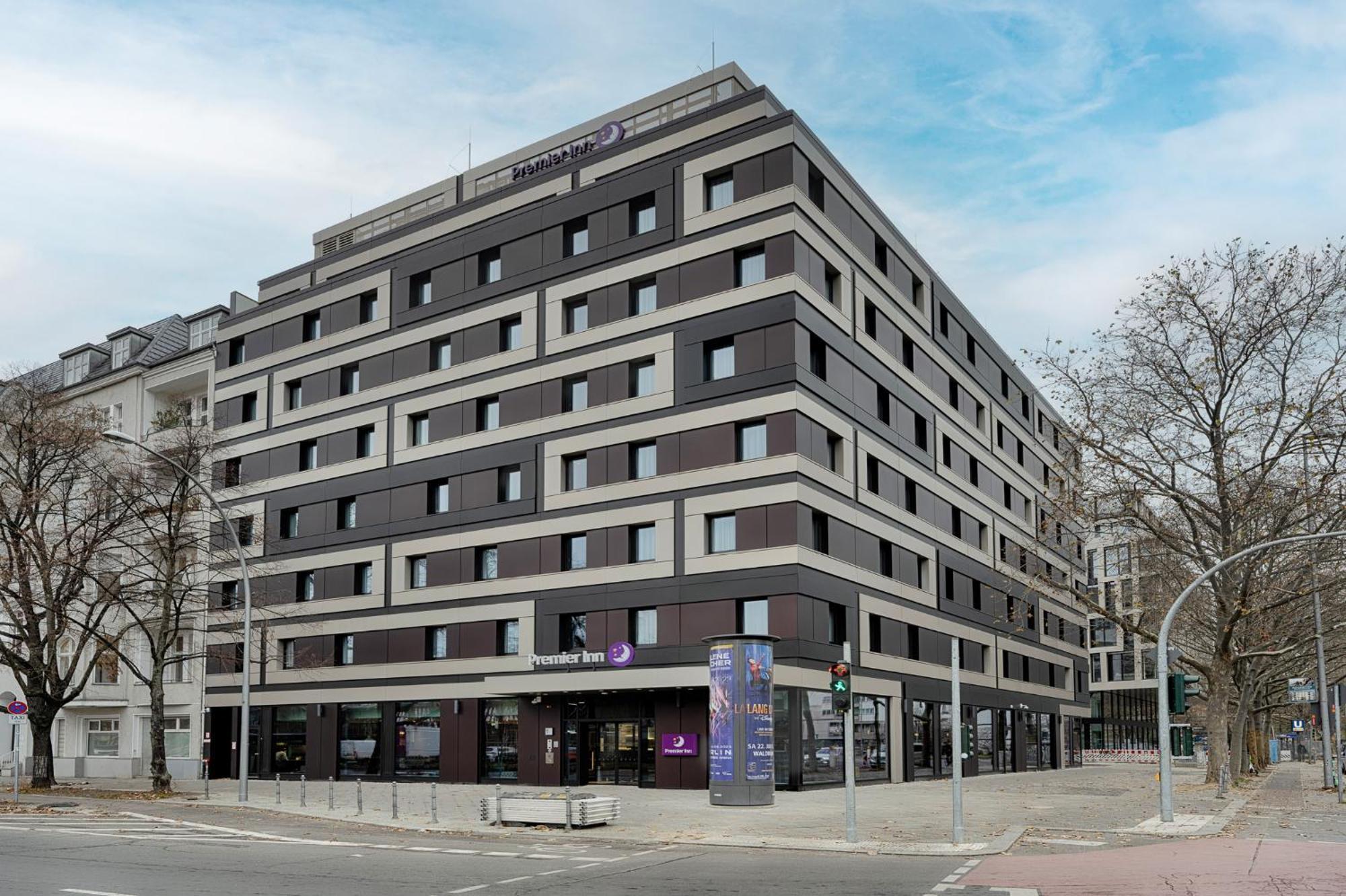 Premier Inn Berlin City Wilmersdorf ภายนอก รูปภาพ