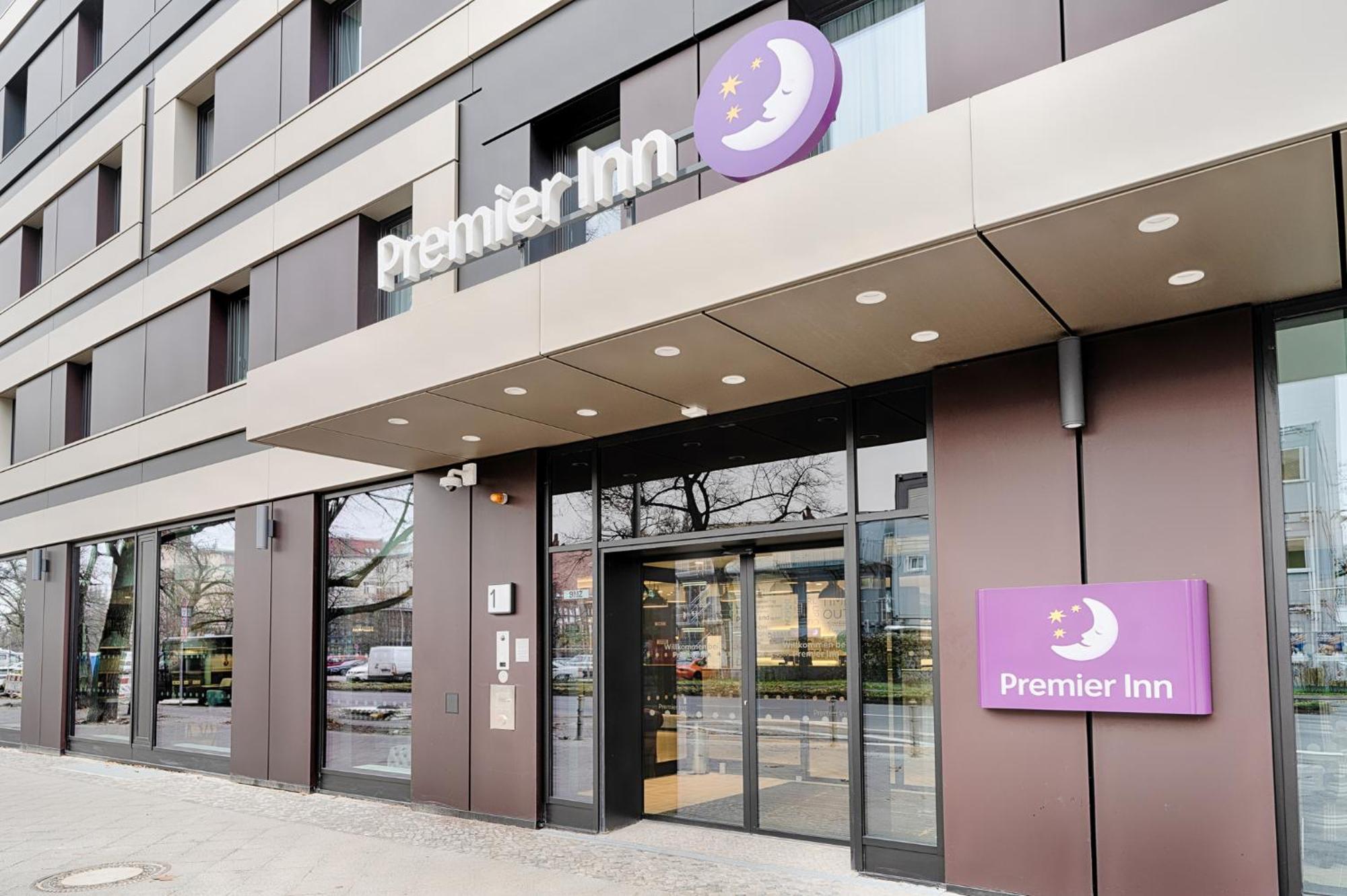 Premier Inn Berlin City Wilmersdorf ภายนอก รูปภาพ