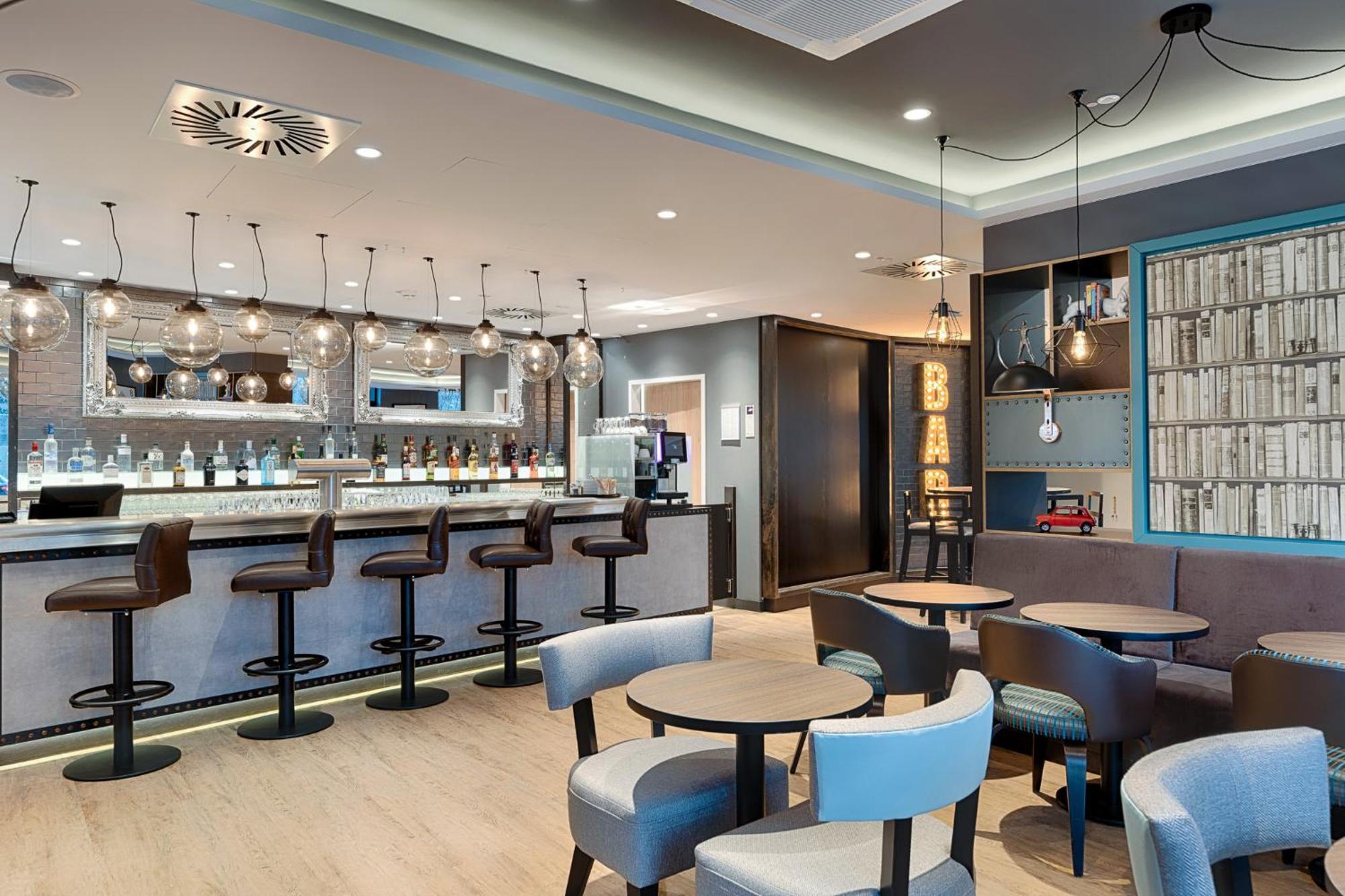 Premier Inn Berlin City Wilmersdorf ภายนอก รูปภาพ